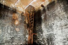 Example of Victorian brick built reservoir 01